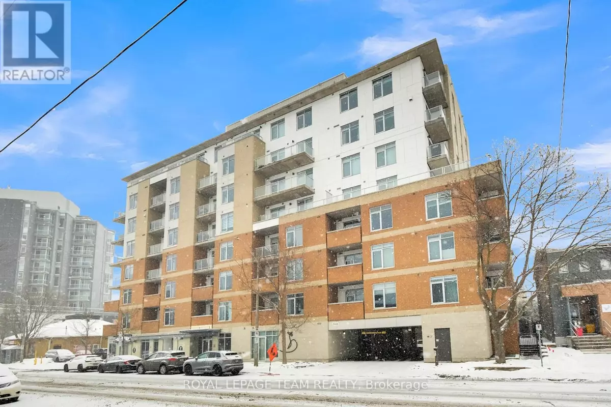 Ottawa, ON K1Y3A2,131 HOLLAND AVE #305