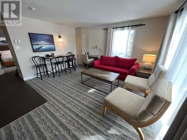 Huntsville (chaffey), ON P1H2E8,1235 Deerhurst DR #54-203