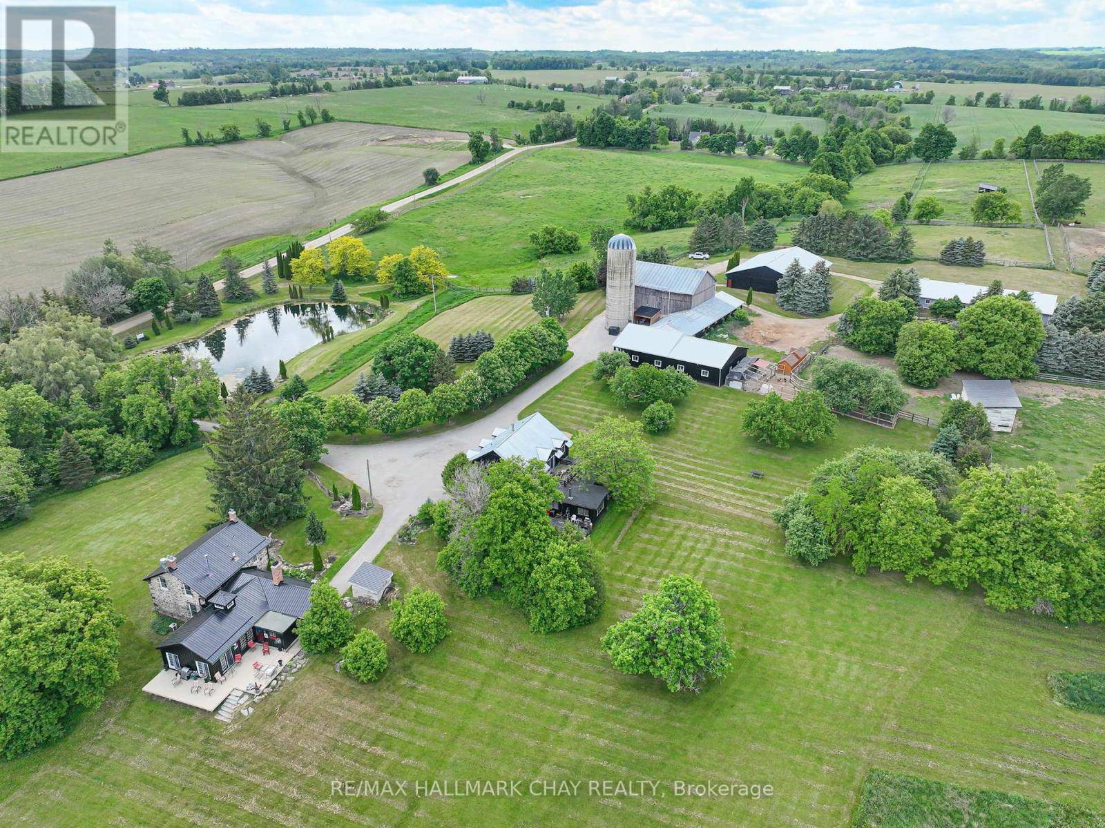 Mulmur, ON L9V0R6,528375 5TH SIDE ROAD