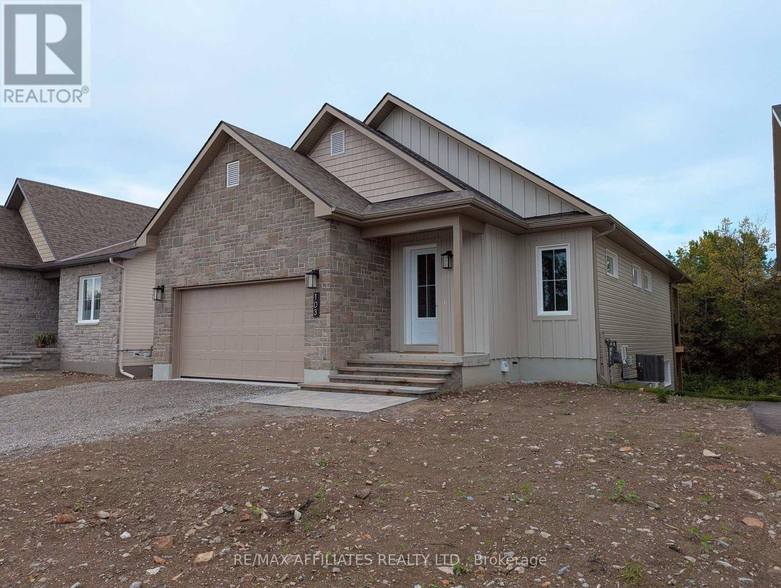 Smiths Falls, ON K7A0L6,103 RABB STREET