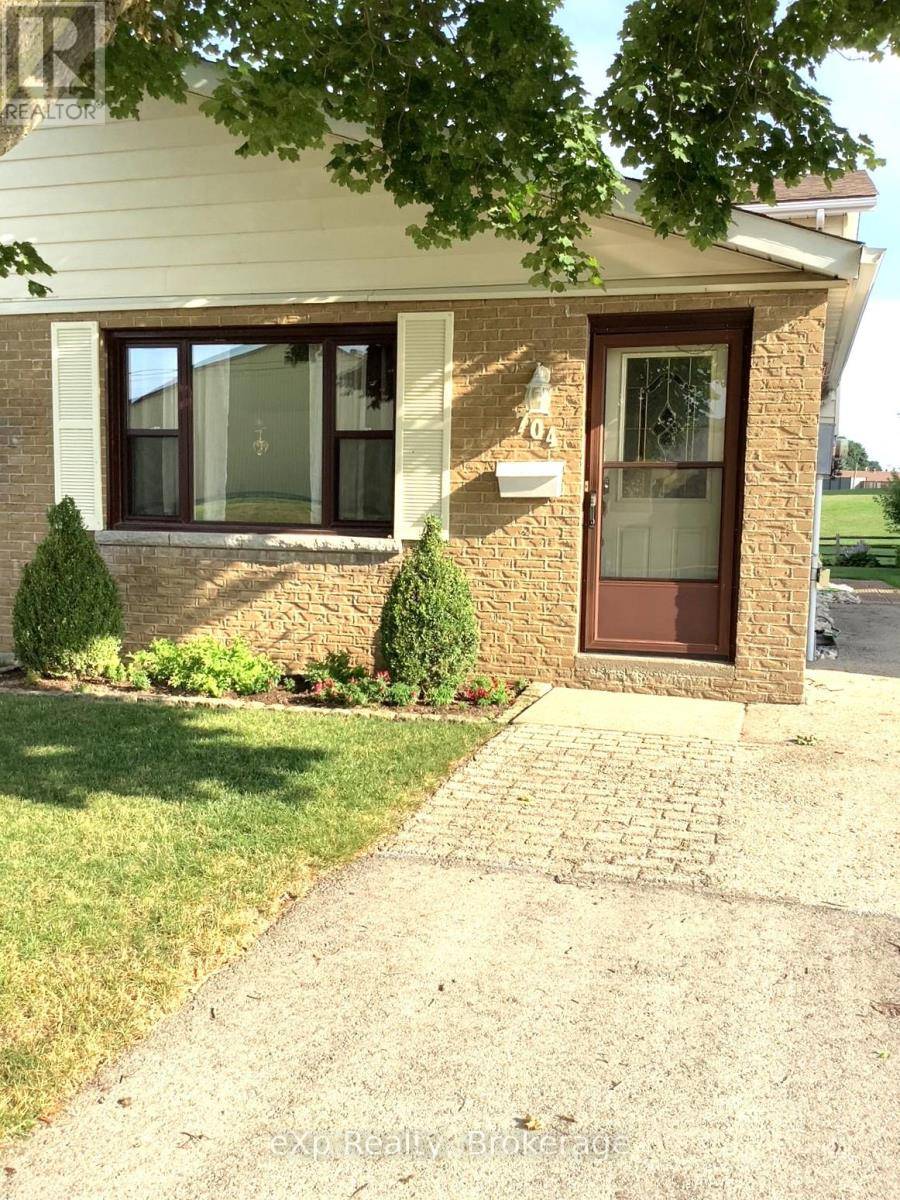 704 11TH STREET E, Hanover, ON N4N3J4