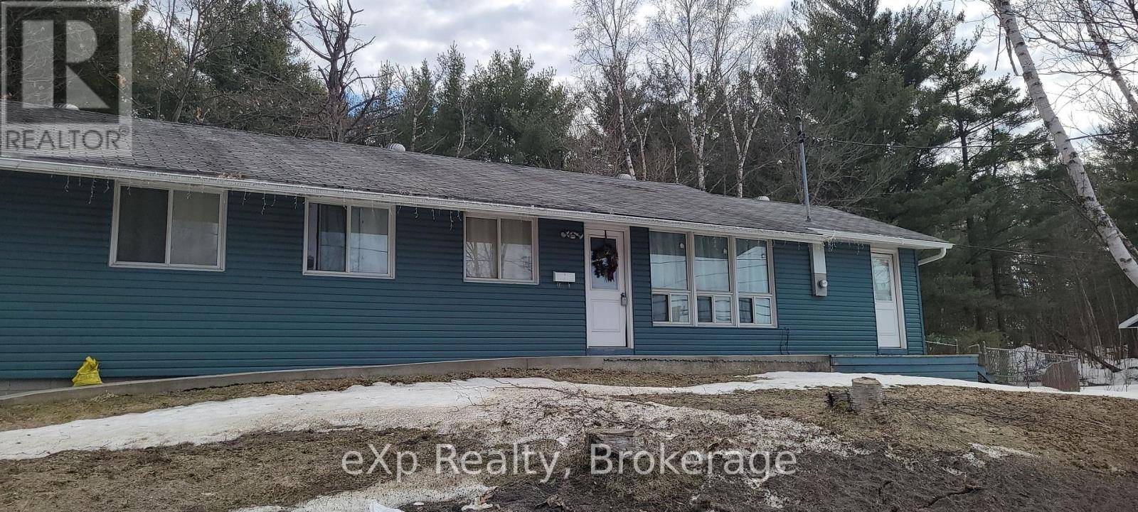 105 BOWES STREET, Parry Sound, ON P2A2L8