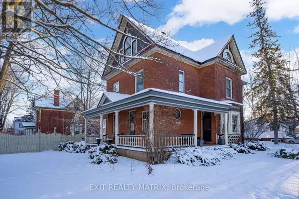 94 KING STREET, North Dundas, ON K0C1H0