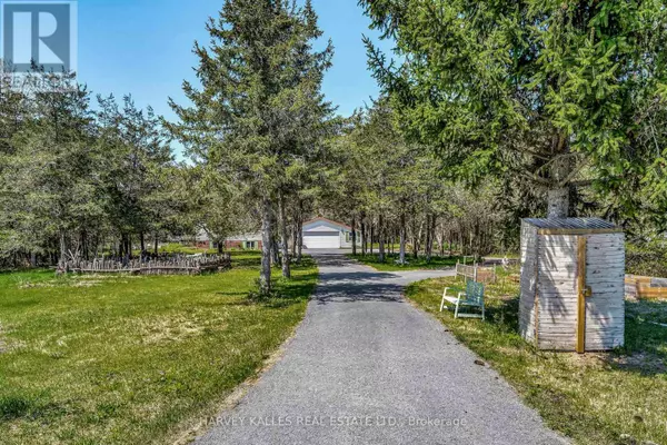 Greater Napanee (greater Napanee), ON K7R3K8,1207 COUNTY RD 9 ROAD