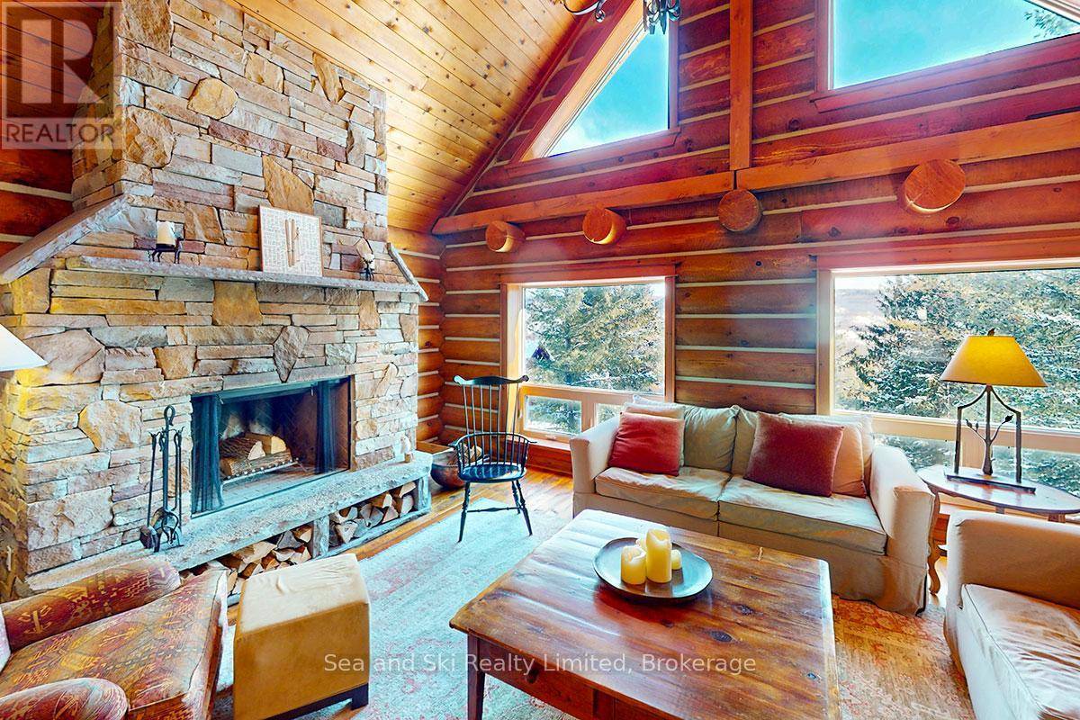 Grey Highlands, ON N0C1G0,124 AMIK COURT
