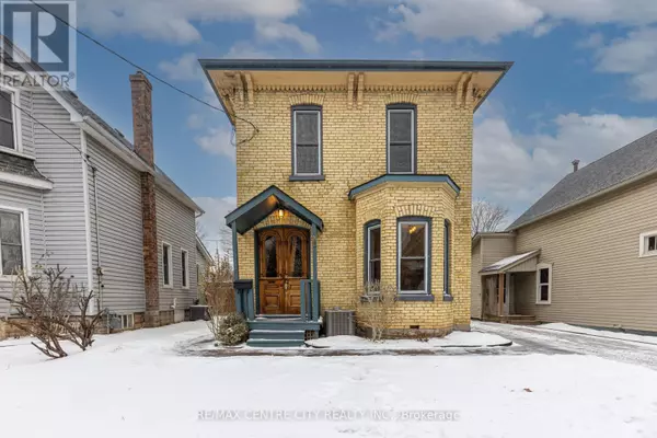 82 MANITOBA STREET, St. Thomas, ON N5P3A4