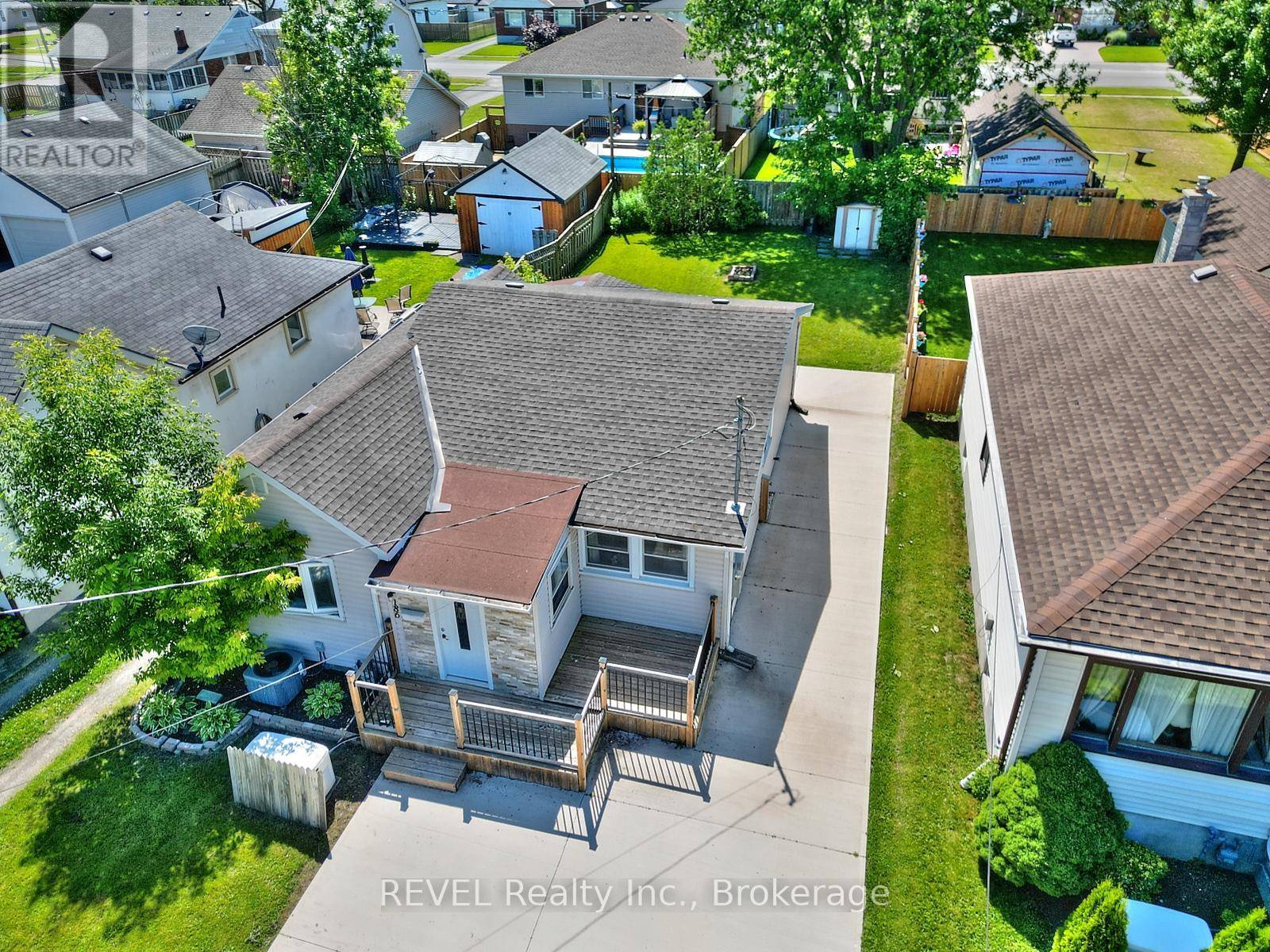Port Colborne (killaly East), ON L3K2K2,186 WELLINGTON STREET