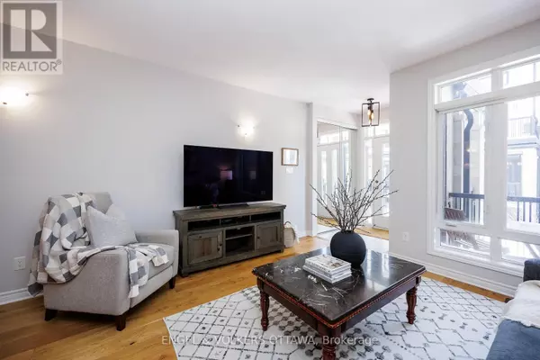 Ottawa, ON K4M0G7,292 Pembina Private PT #101