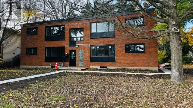 London South (south I), ON N5Z3T2,103 King Edward AVE West #4