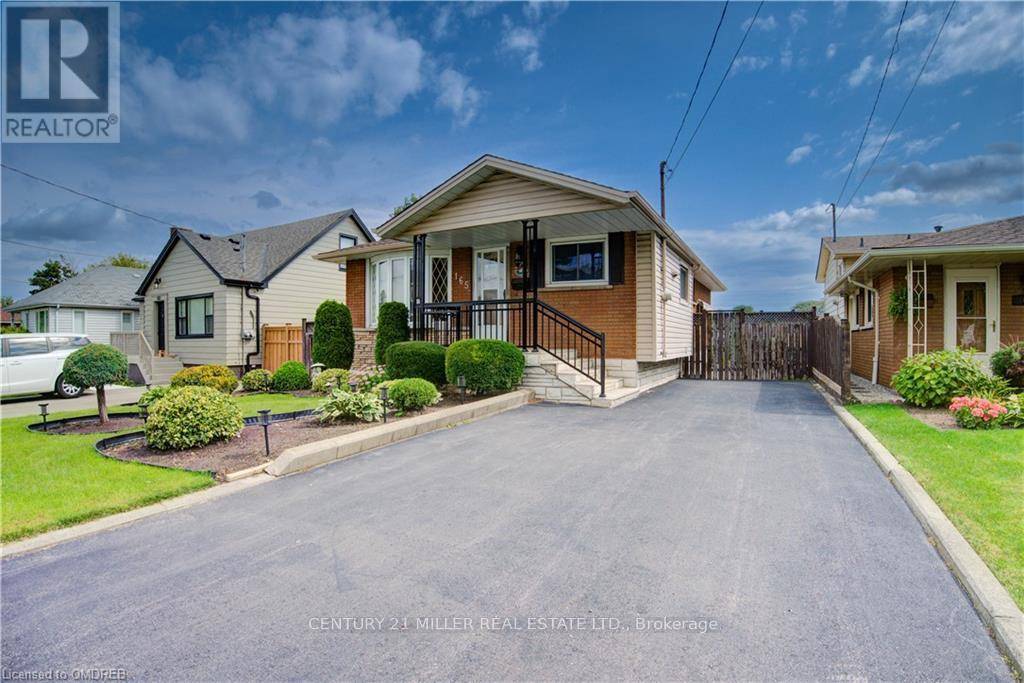 Hamilton (greeningdon), ON L9A2X4,165 RIDGE STREET