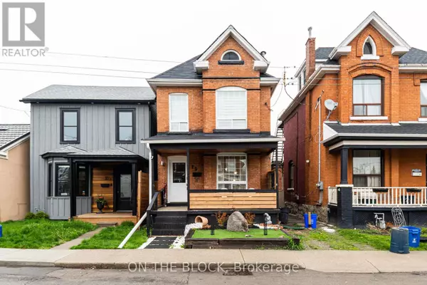 19 Century ST #1, Hamilton (landsdale), ON L8L1V7