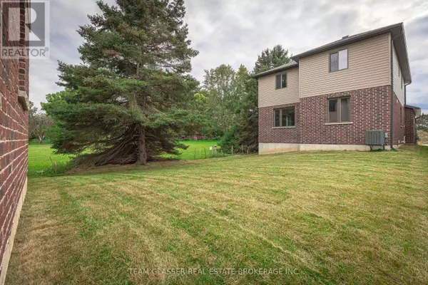 London, ON N6N1K6,3465 ORIOLE CIRCLE E