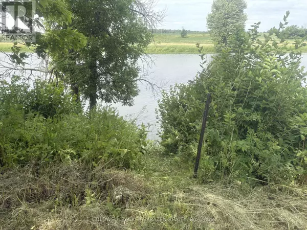 Ottawa, ON K7S3G7,143 GYPSY LANE