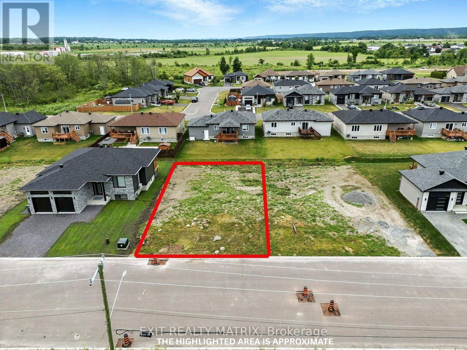 720 WEST STREET, Hawkesbury, ON K6A3X1