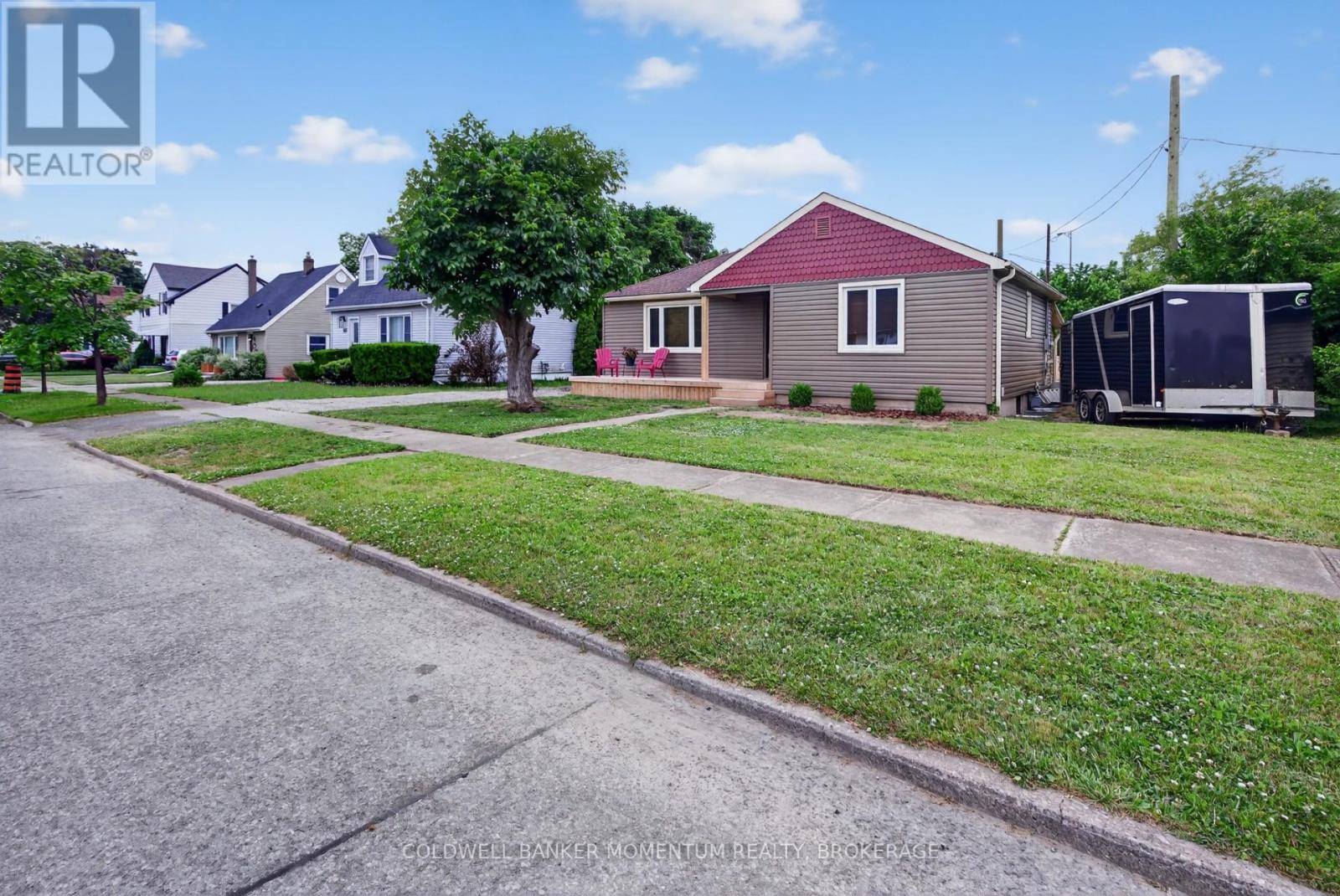 St. Catharines (e. Chester), ON L2P2R1,18 PRINCESS STREET