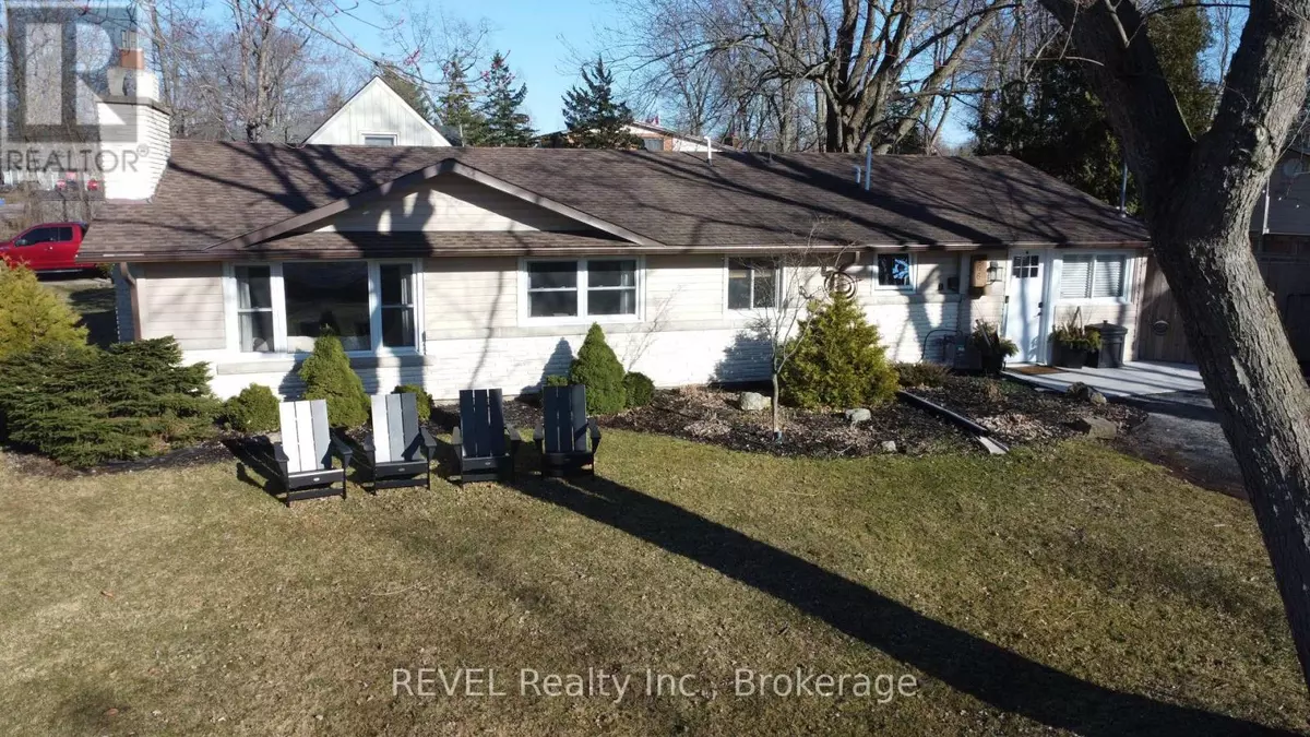 Fort Erie (335 - Ridgeway), ON L0S1N0,466 BELLEVIEW BOULEVARD