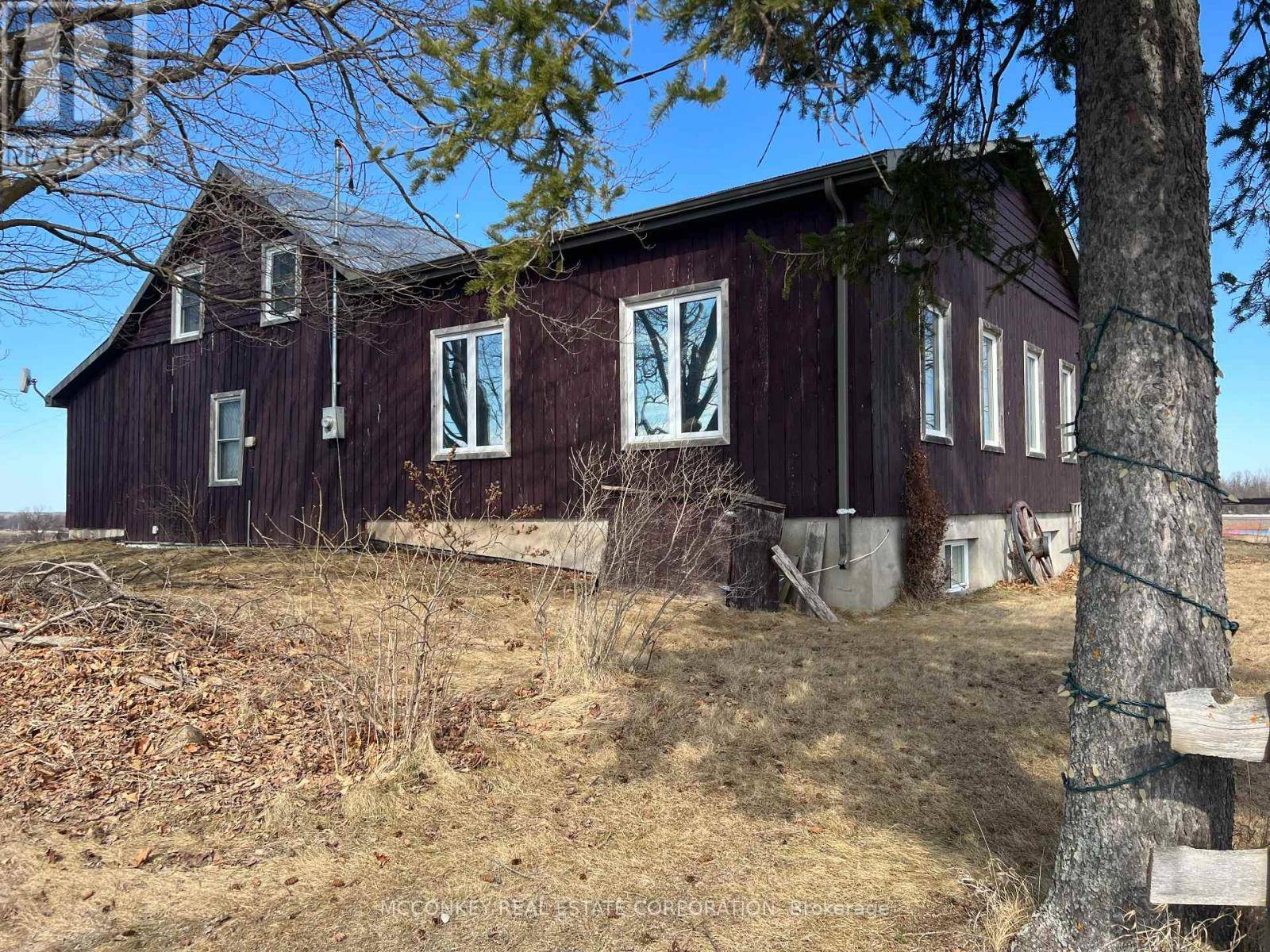 Smith-ennismore-lakefield (lakefield), ON K0L2H0,2385 NORTHEY'S ROAD