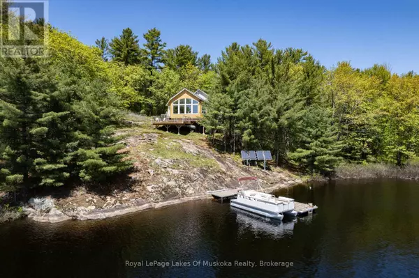 22 MILE ISLAND, Gravenhurst (wood (gravenhurst)), ON P0E1G0