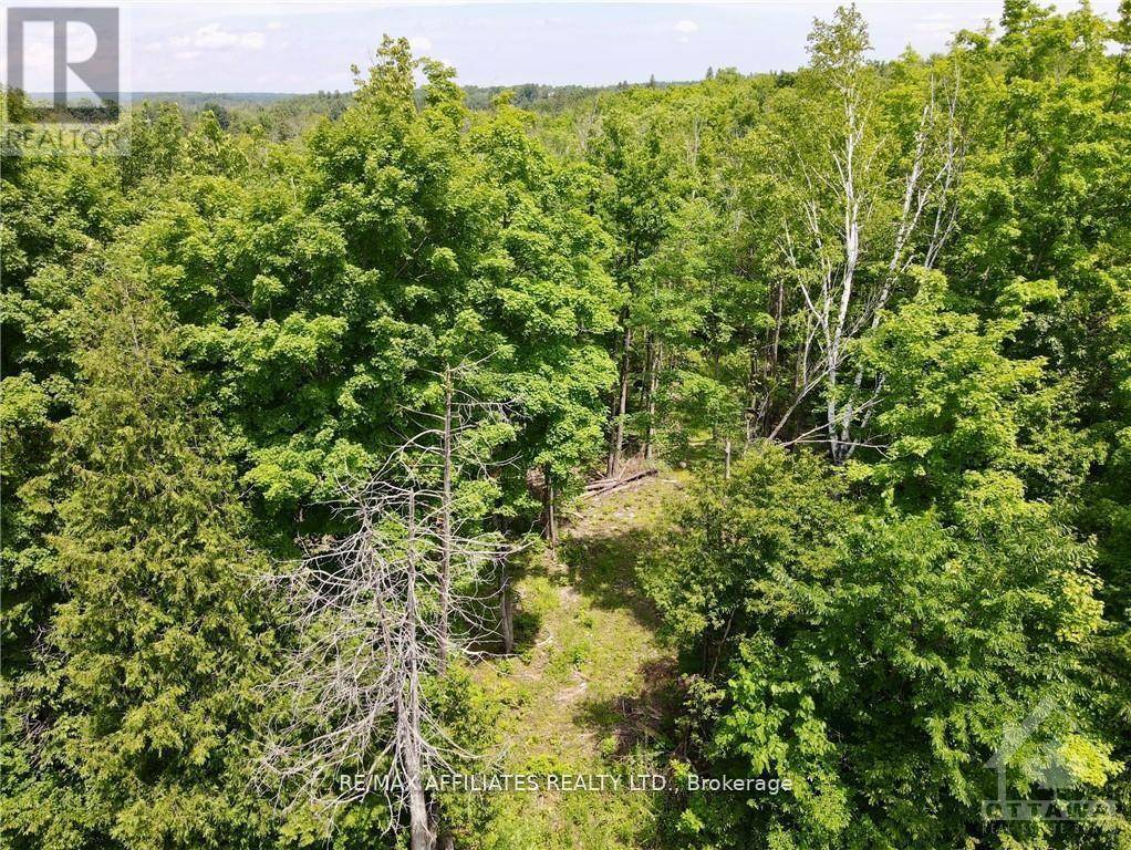 Lanark Highlands, ON K0G1K0,1375 SHERIDAN RAPIDS ROAD