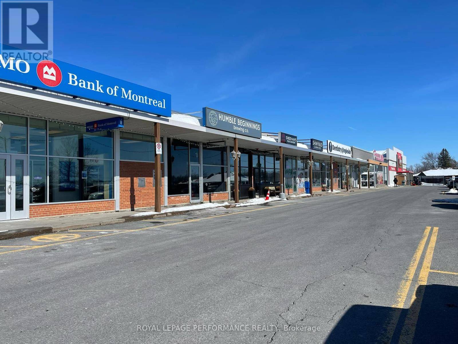 South Stormont, ON K0C1M0,25 THOROLD DRIVE
