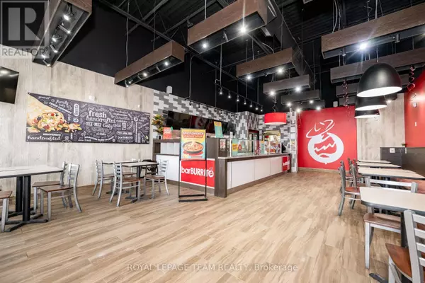 Pembroke, ON K8A7T1,1200 Pembroke ST West #185