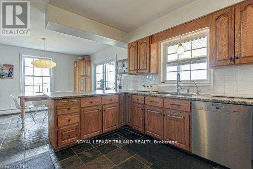 London, ON N6N1L1,1281 SCOTLAND DRIVE