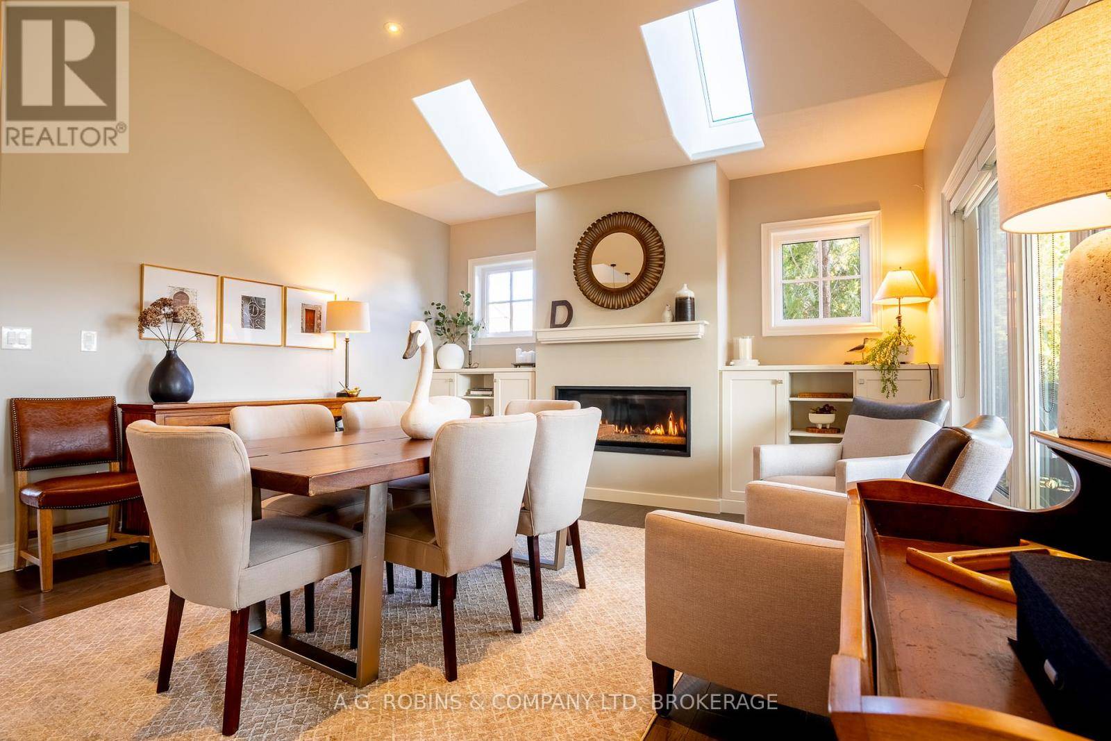 Fort Erie (ridgeway), ON L0S1N0,91 BUTLERS DRIVE S
