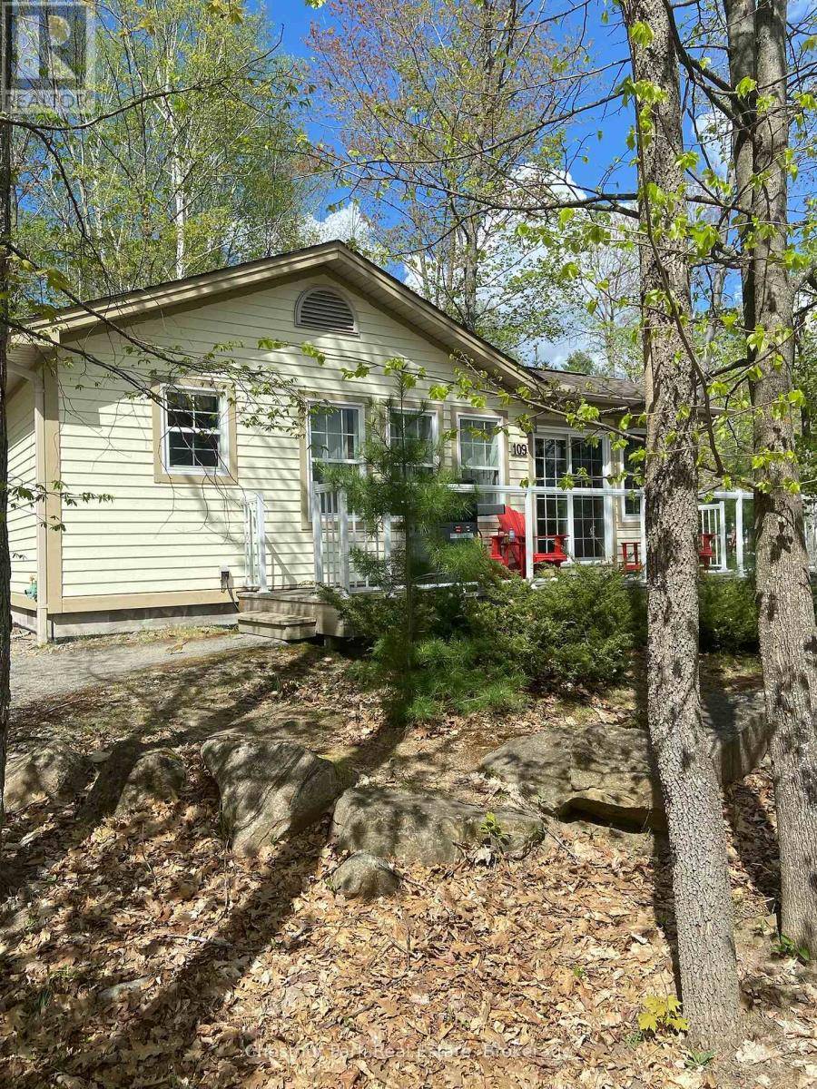 Lake Of Bays (franklin), ON P1H2J6,1052 RAT BAY RD 109-7 ROAD