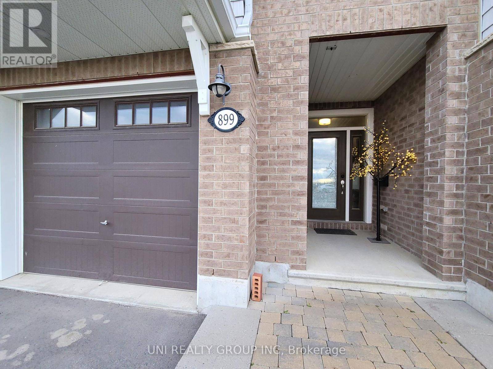 Ottawa, ON K4A5K1,899 ANTONIO FARLEY STREET