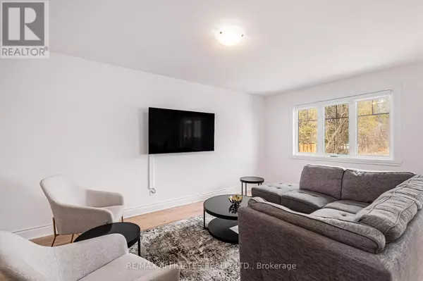 Clarence-rockland, ON K4K0M2,309 DION STREET