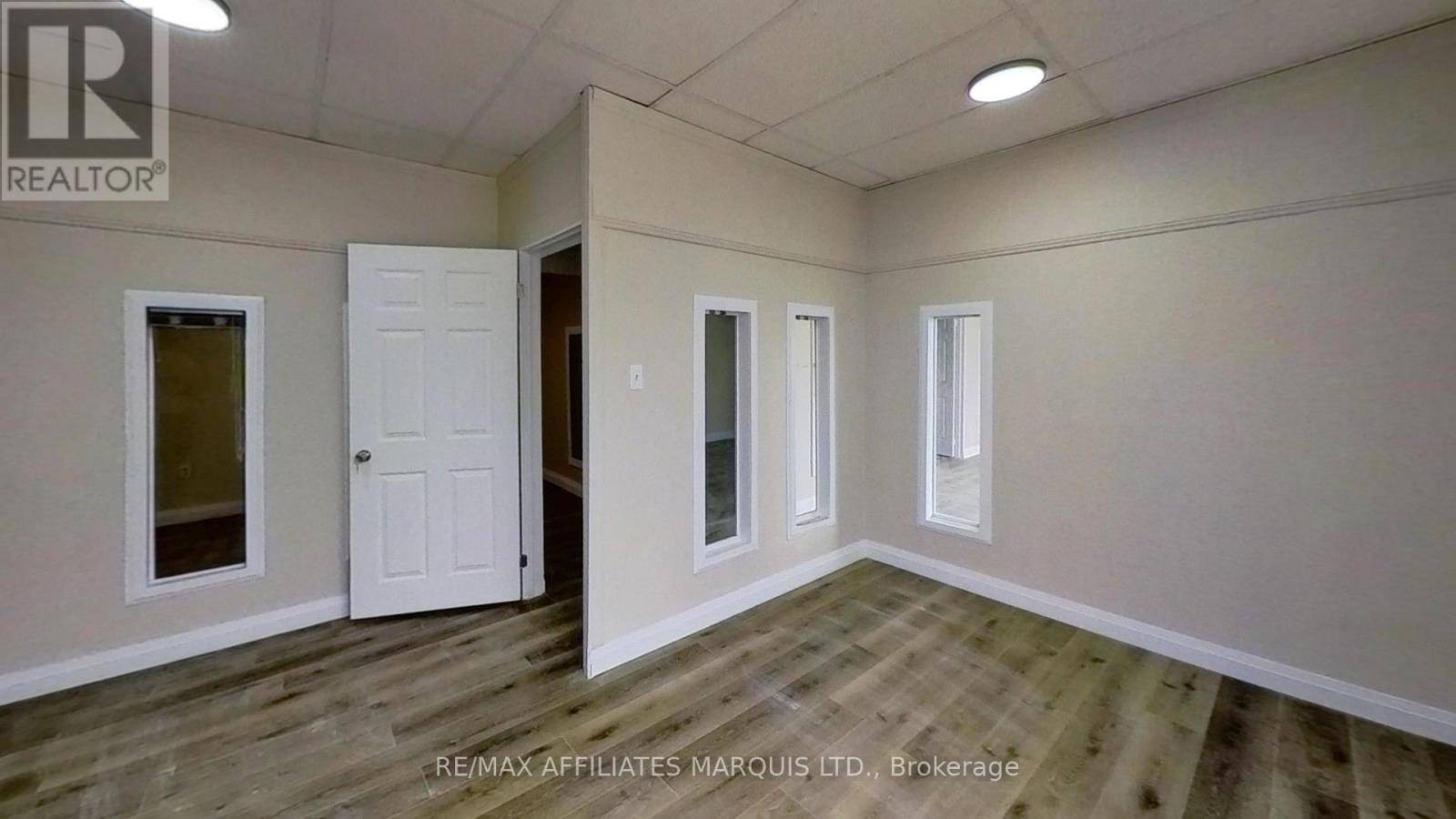 Cornwall, ON K6J2N8,8 THIRD STREET W