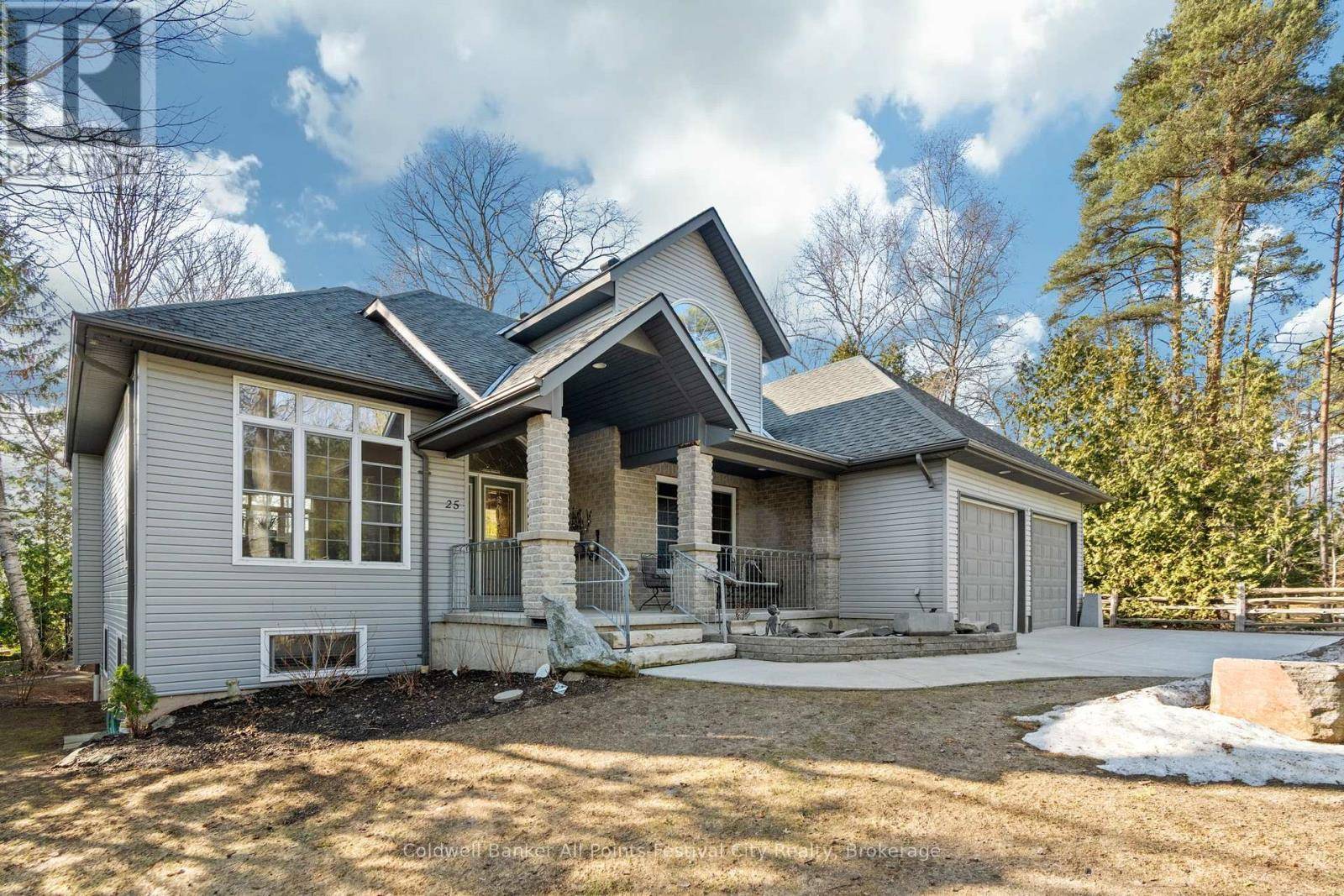 Bluewater (bayfield), ON N0M1G0,25 GEORGE STREET