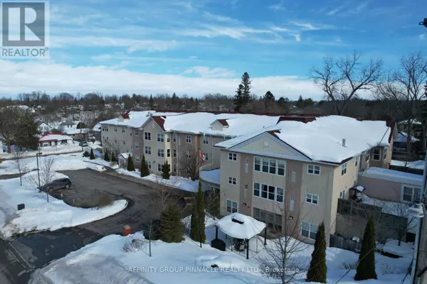 Kawartha Lakes (lindsay), ON K9V6K3,8 Huron ST East #106