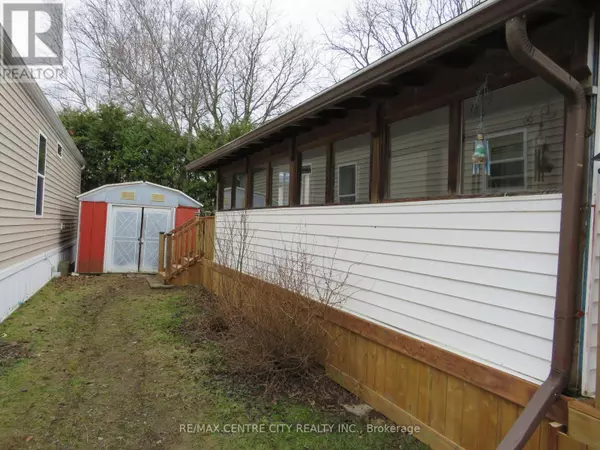 London East (east I), ON N5V1H3,2189 Dundas ST East #21