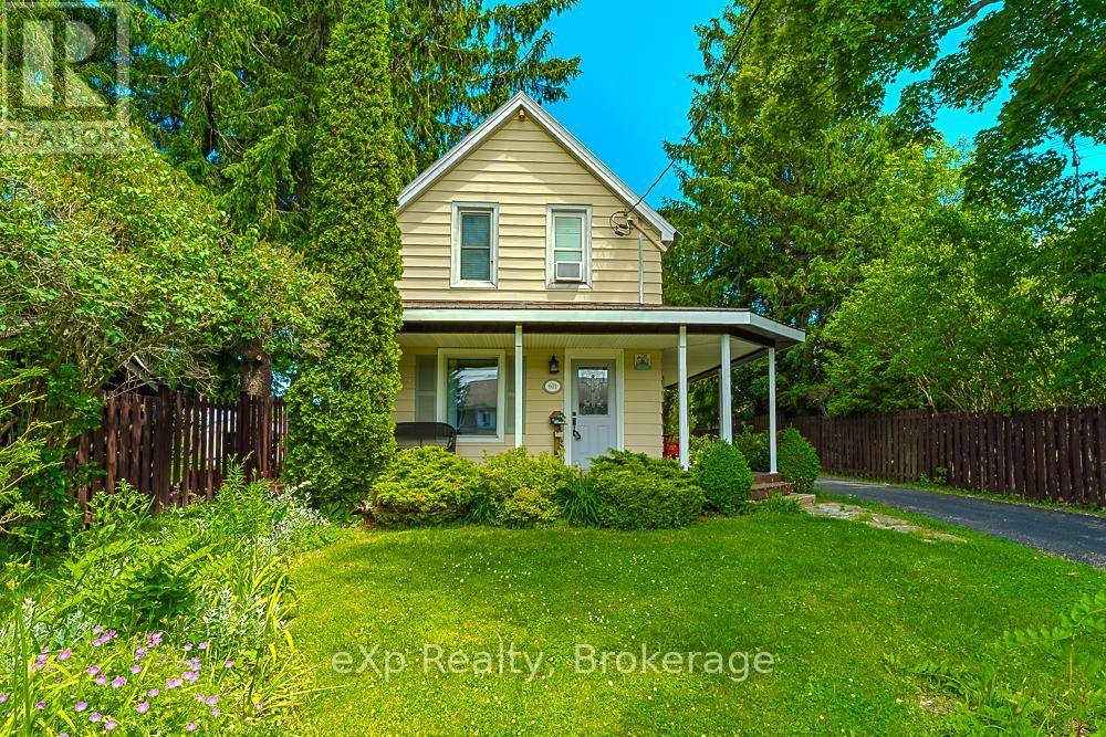 South Bruce Peninsula, ON N0H2T0,601 DAWSON STREET
