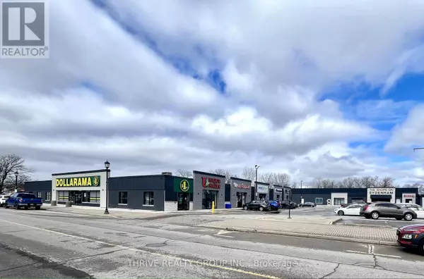 Strathroy-caradoc (ne), ON N7G1Y5,51 FRONT STREET E