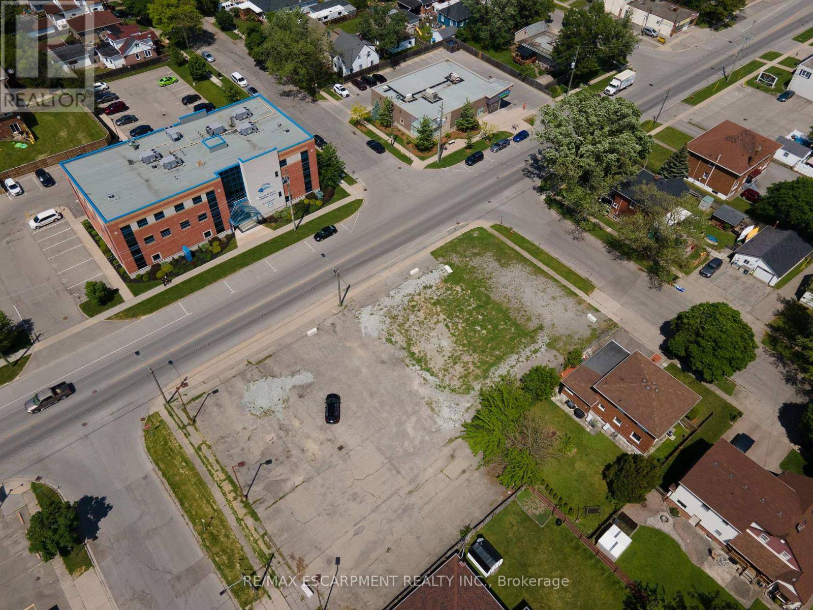 811 EAST MAIN STREET, Welland (lincoln/crowland), ON L3B3Y6