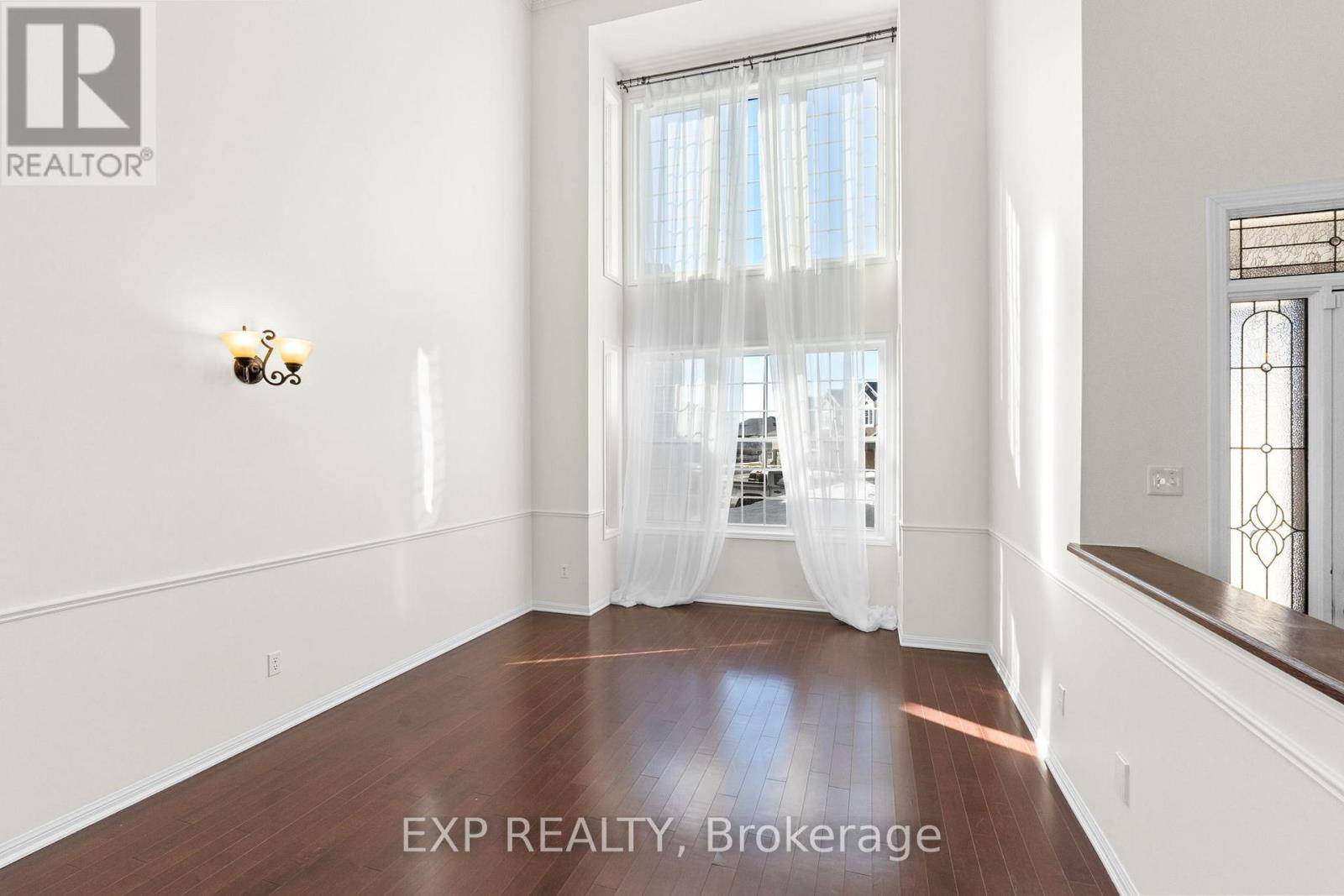 Ottawa, ON K2J5P9,537 BRETBY CRESCENT