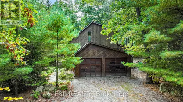 10207 PINETREE DRIVE, Lambton Shores (grand Bend), ON N0M1T0