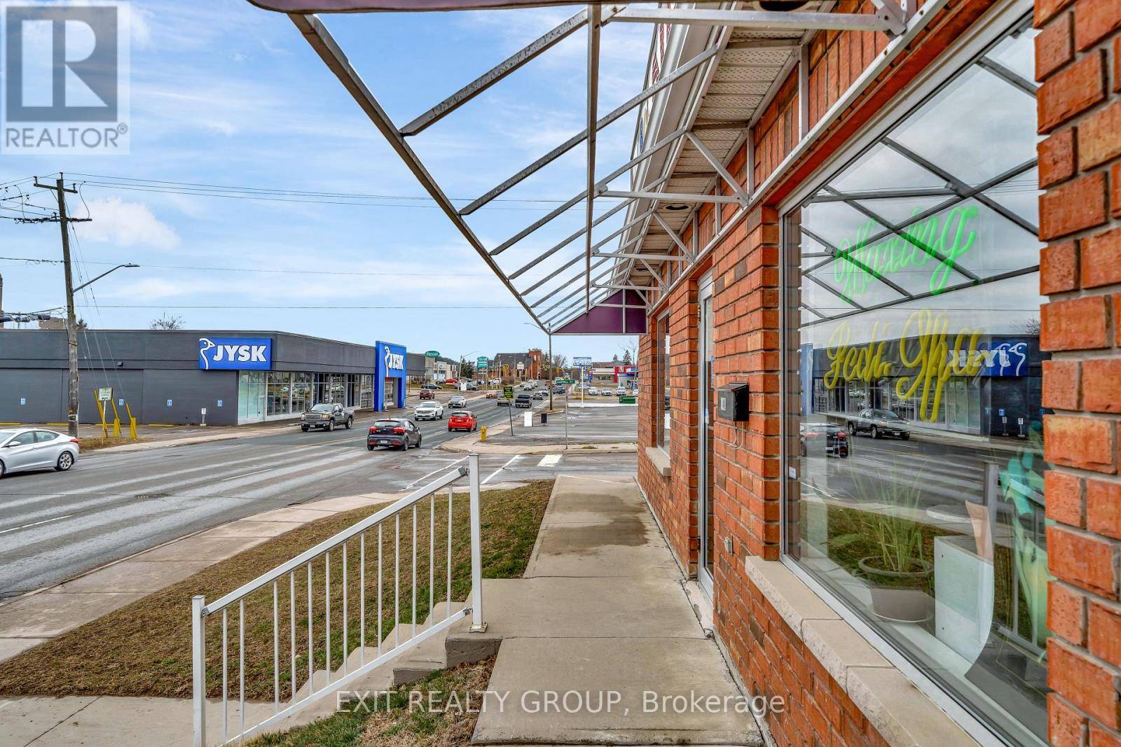 Quinte West (trenton Ward), ON K8V1L6,148-150 DUNDAS STREET E