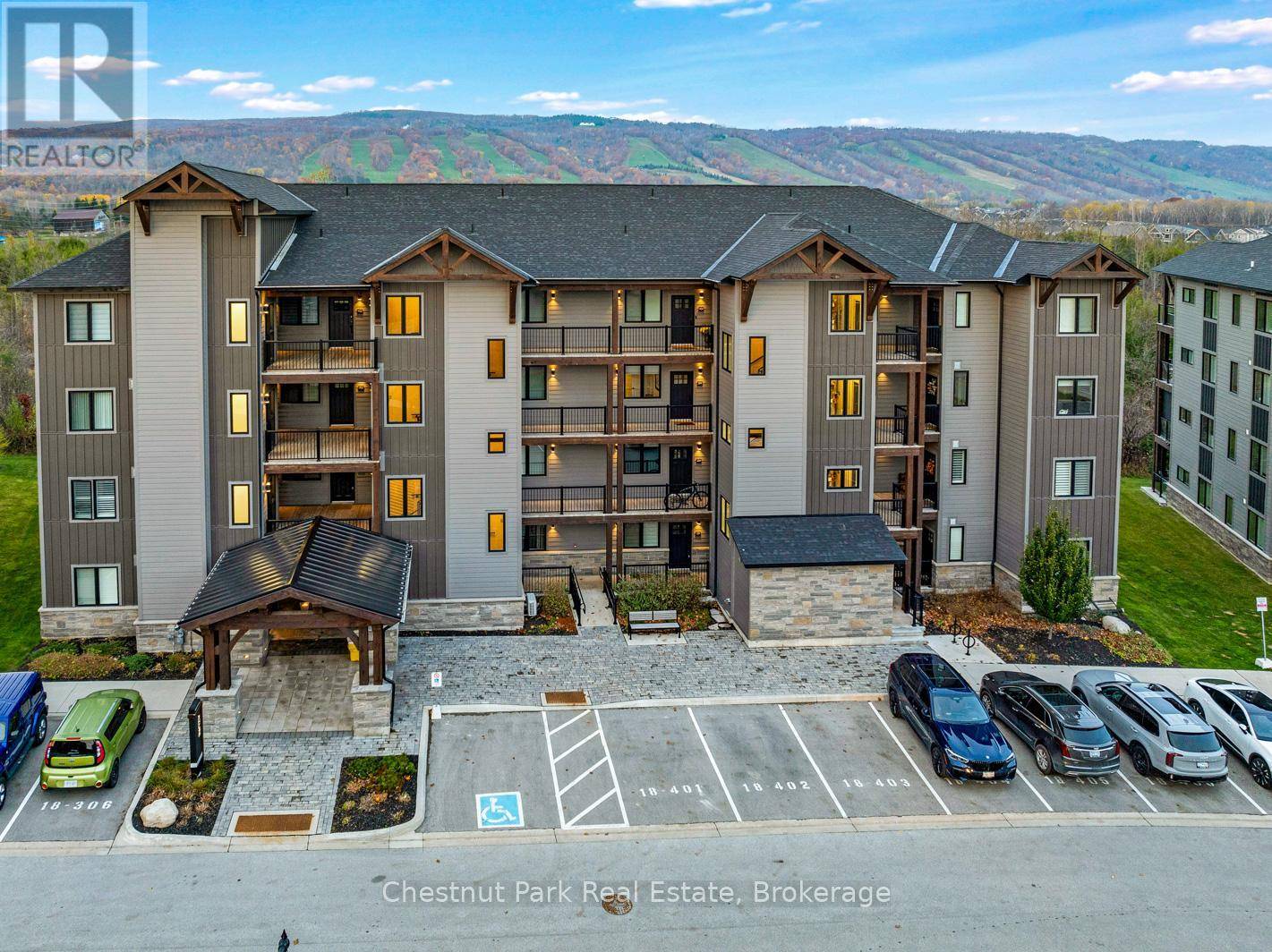 Blue Mountains, ON L9Y3B6,18 Beckwith LN #202