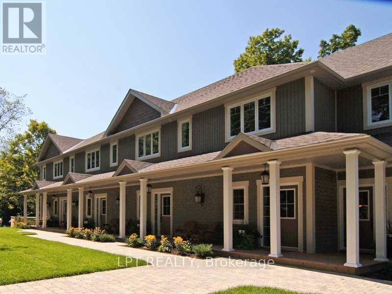 Rideau Lakes, ON K0G1X0,532 10th Concession RD #3-3