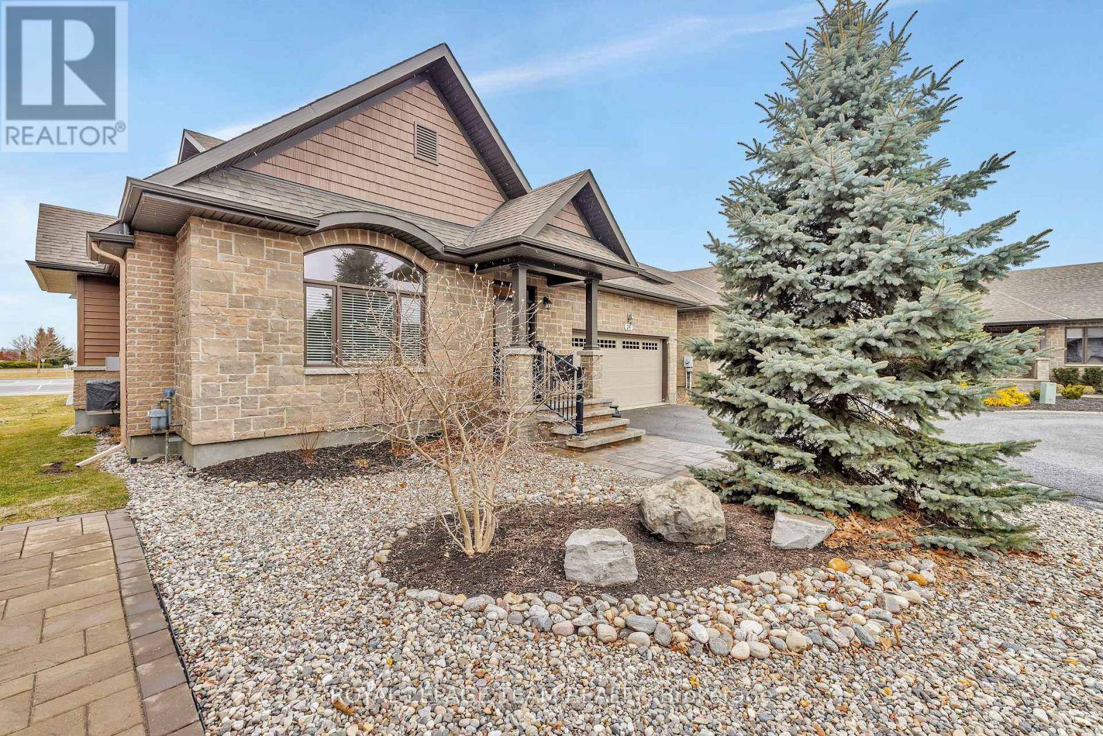North Grenville, ON K0G1J0,24 MAGNOLIA WAY