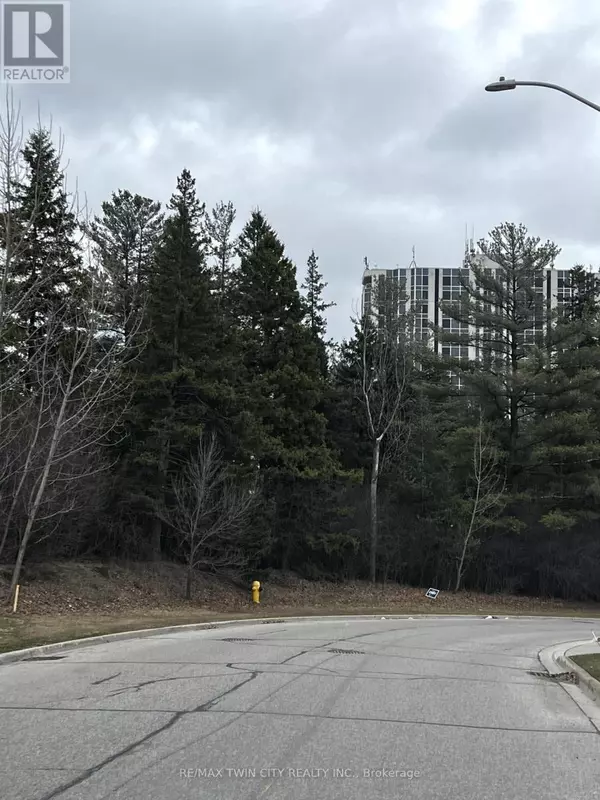 Cambridge, ON N1R8L5,0 ISHERWOOD AVENUE
