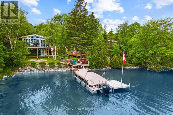 156 MILLER LAKE SHORE ROAD, Northern Bruce Peninsula, ON N0H1Z0