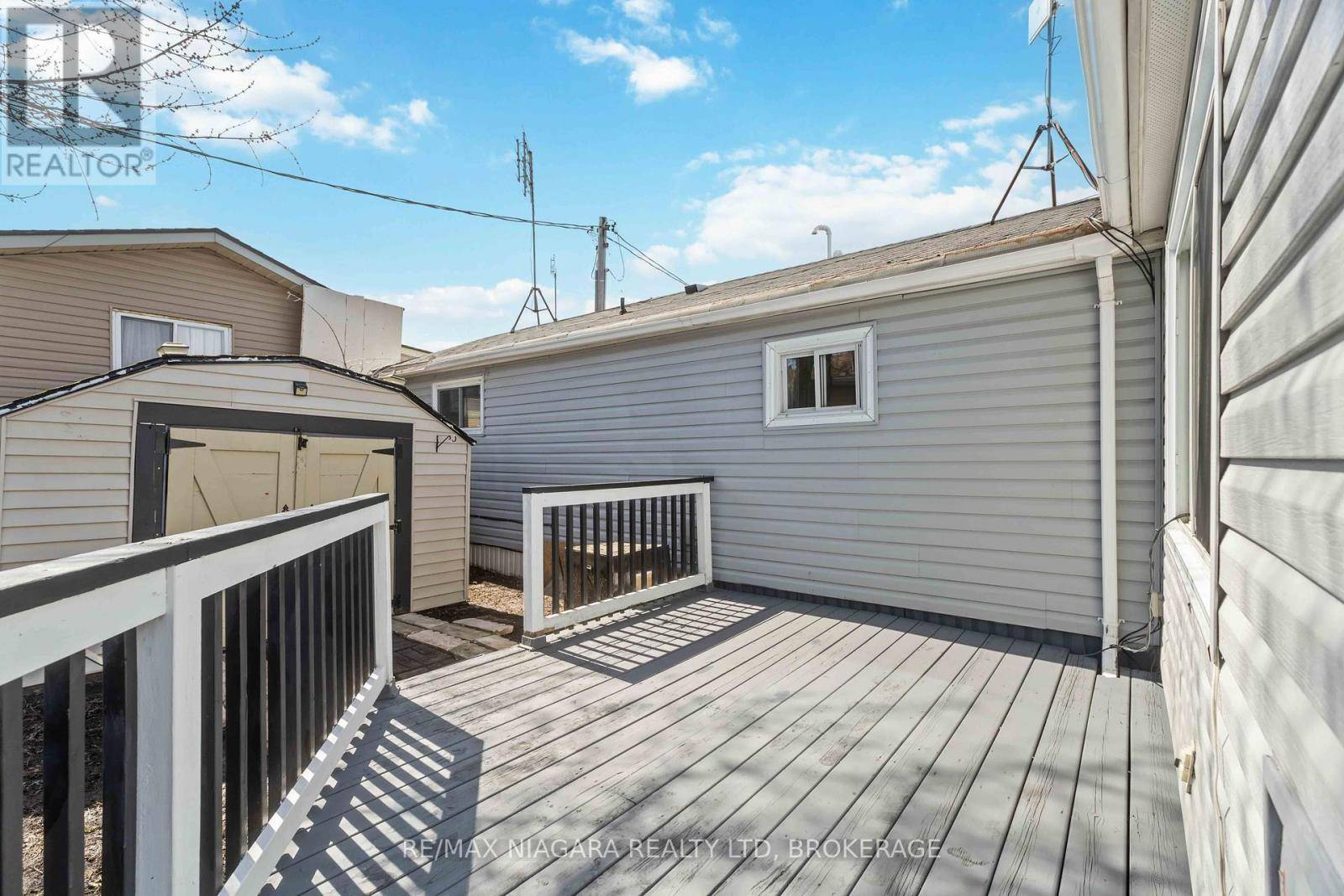 Niagara Falls (casey), ON L2E6S4,2175 MEWBURN RD #21