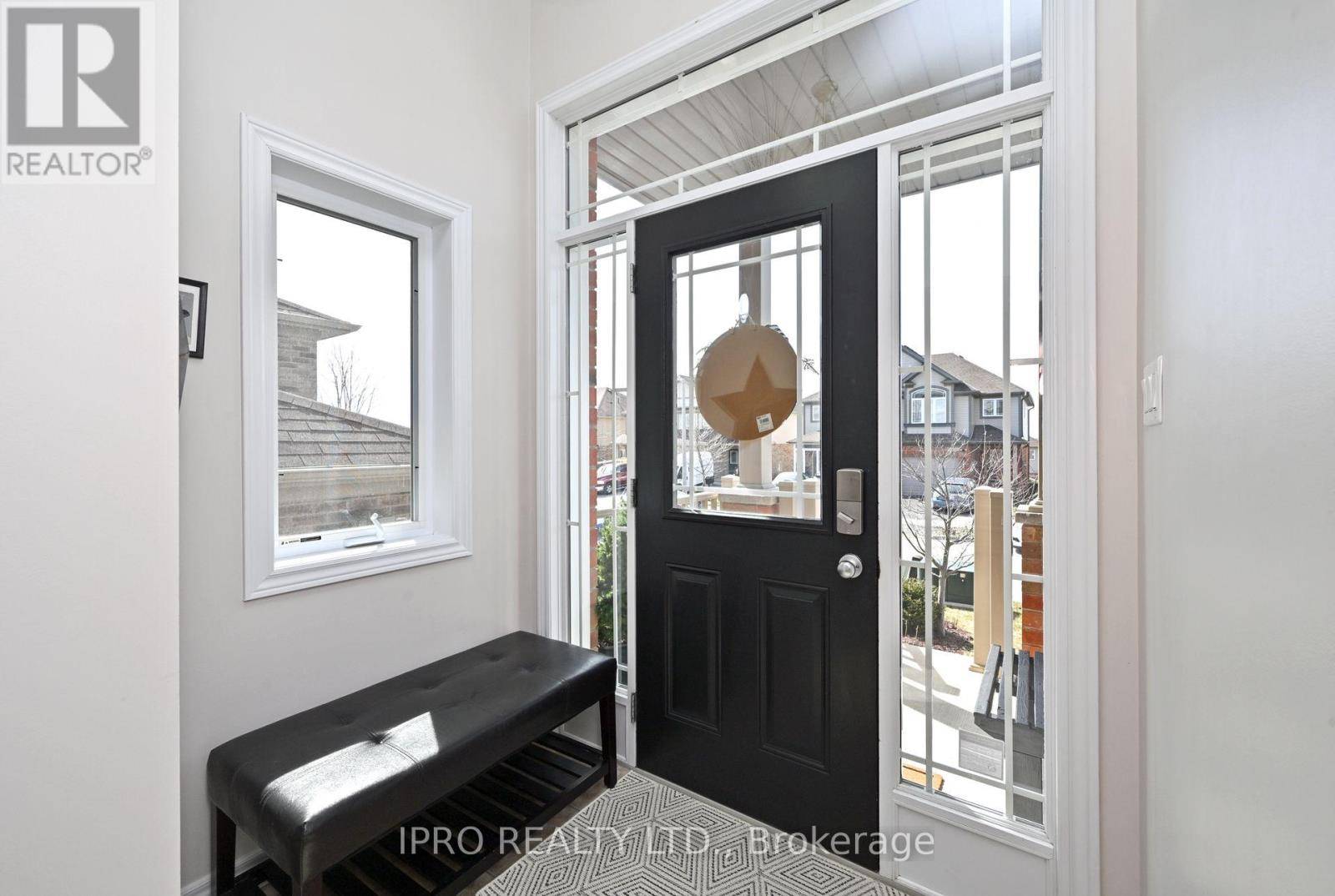 Guelph (grange Road), ON N1E0J5,102 OAKES CRESCENT