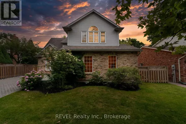 St. Catharines (glendale/glenridge), ON L2T1Z7,78 SOVEREIGN DRIVE