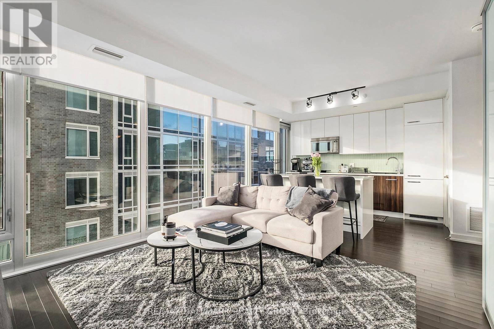 Ottawa, ON K1S5V3,111 Champagne AVE South #1111