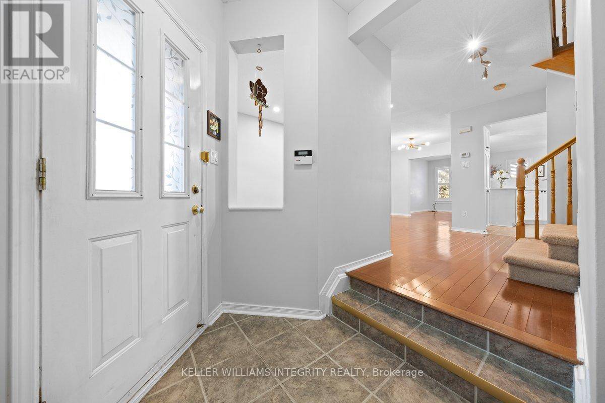 Ottawa, ON K1T3Y2,53 MARGRAVE AVENUE